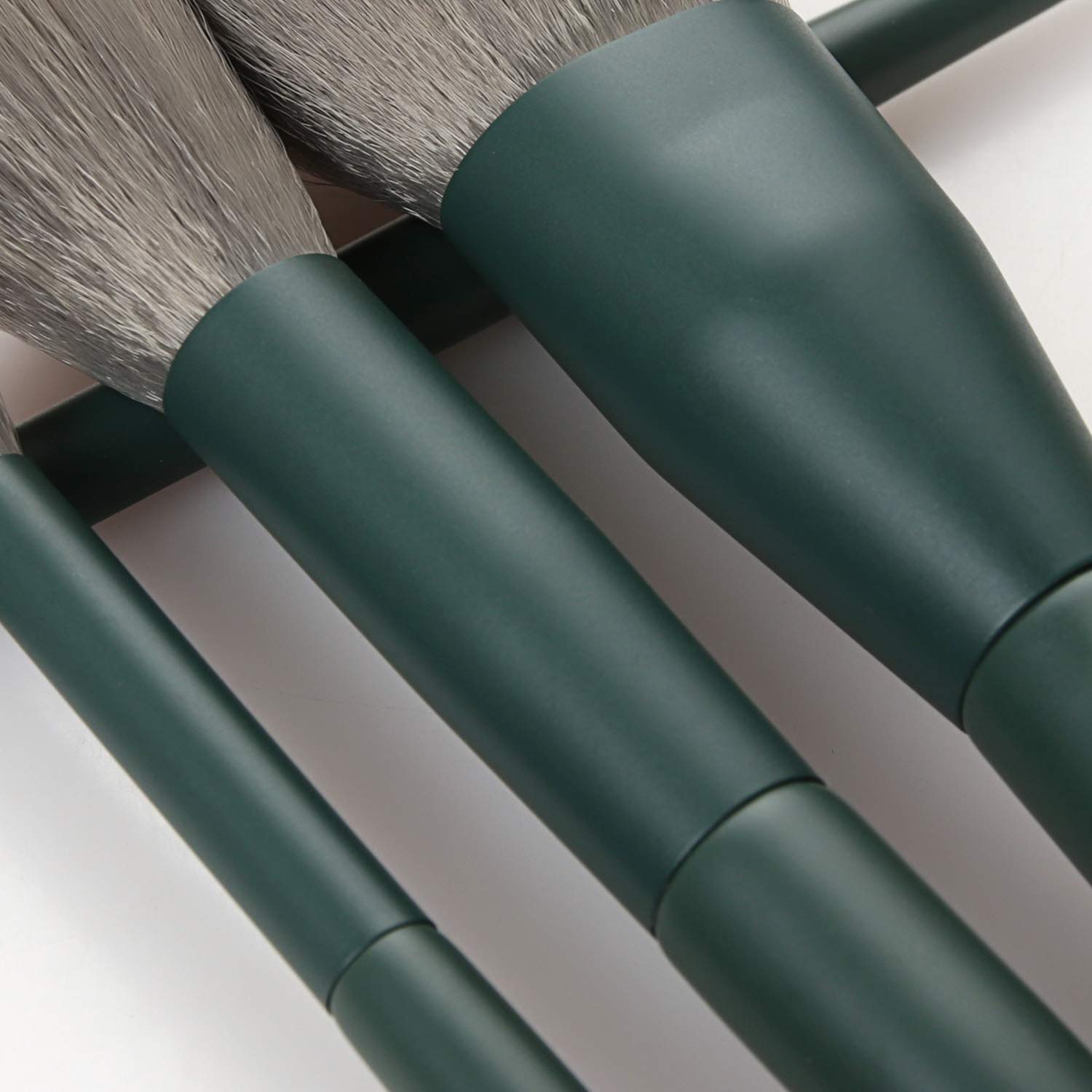 MATTE LOVE (GREEN)-11pc Brush Set